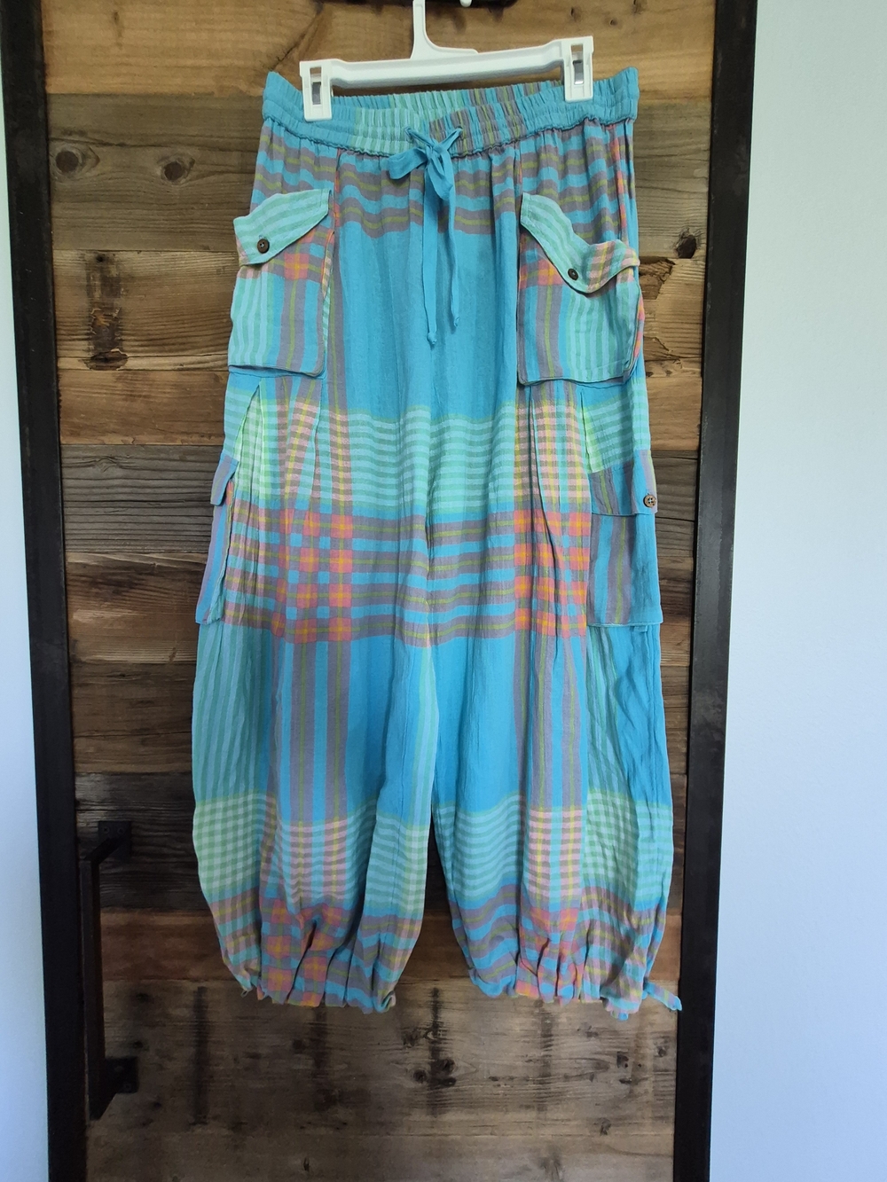 NWT Free People Aqua Multi Plaid Wide-Leg Cargo Pants Size SMALL Sold Out Online - Picture 5 of 8